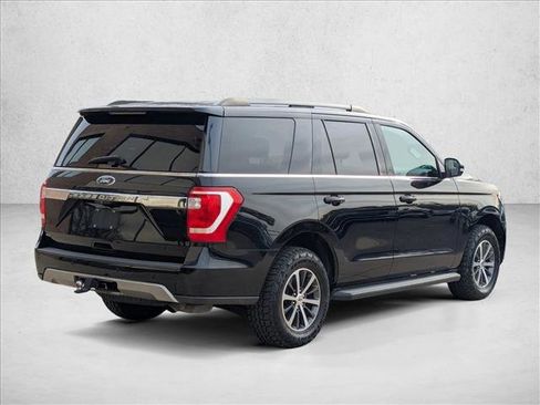 Used 2019 Ford Expedition XLT w/ Equipment Group 201A image 8