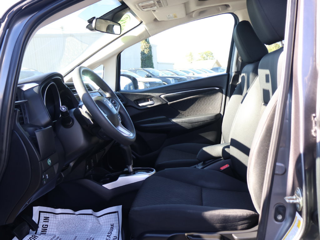 Used 2018 Honda Fit EX image 16