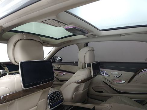 Used 2016 Mercedes-Benz Maybach S 600 image 7
