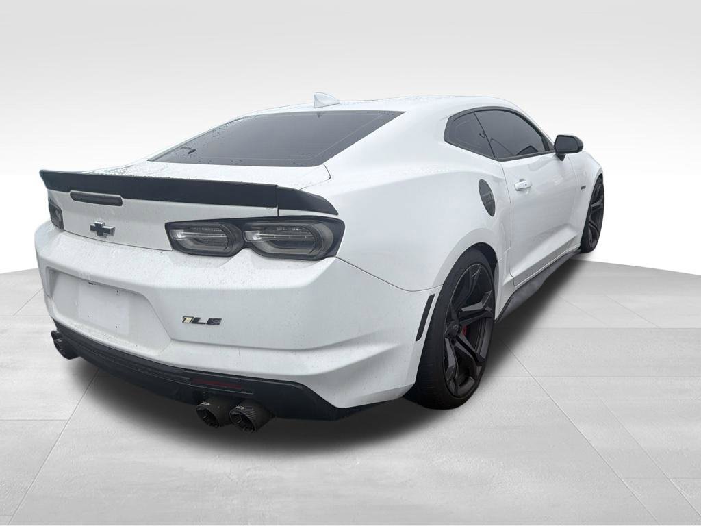 Used 2021 Chevrolet Camaro SS RWD image 35