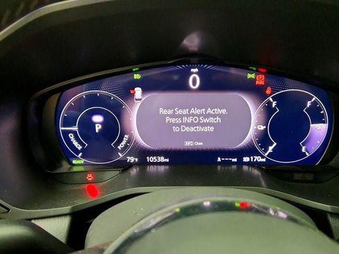 Used 2025 MAZDA CX-70 Plug-In Hybrid w/ Premium Pkg AWD/4WD image 14
