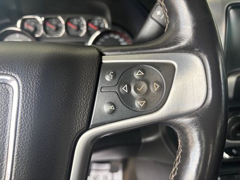 Used 2015 GMC Sierra 1500 SLT w/ SLT Crew Cab Value Package image 9