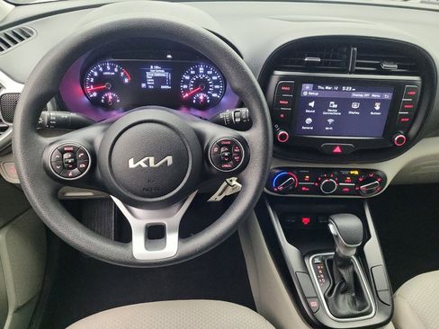 Used 2022 Kia Soul LX w/ Technology Package image 22