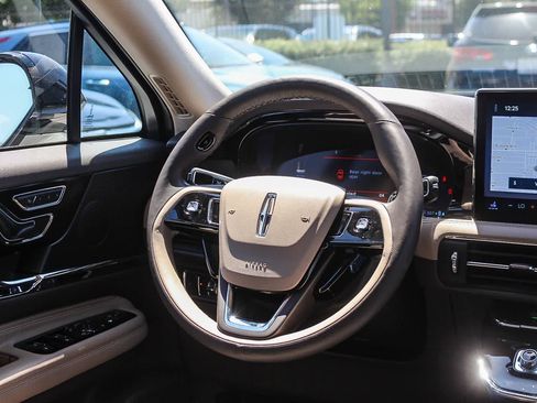 Used 2024 Lincoln Corsair Grand Touring w/ Equipment Group 301A AWD/4WD image 19