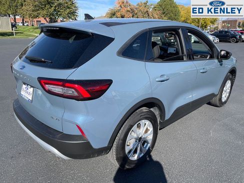 Used 2025 Ford Escape Active image 29