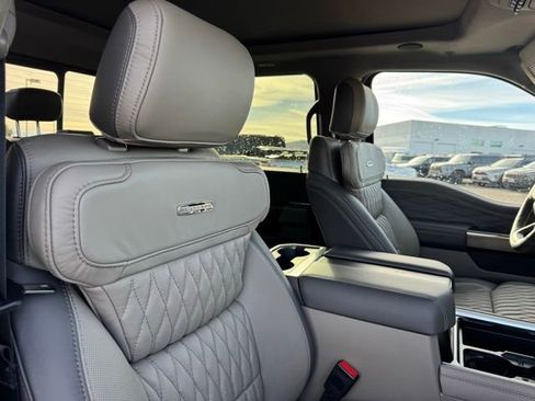 New 2026 Ford F250 Platinum w/ Platinum Plus Package image 25