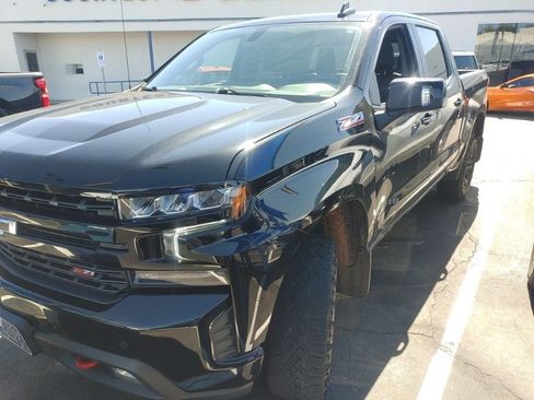Used 2021 Chevrolet Silverado 1500 LT Trail Boss w/ Convenience Package II image 13