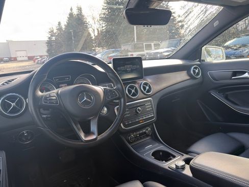 Certified 2016 Mercedes-Benz GLA 250 4MATIC image 16