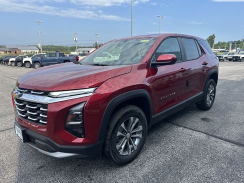 New 2027 Chevrolet Equinox LT w/ Convenience Package II AWD/4WD image 3