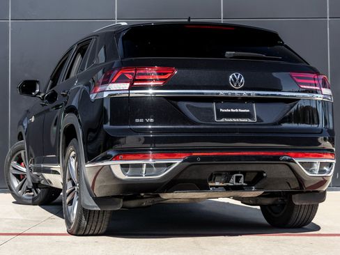 Used 2021 Volkswagen Atlas Cross Sport SE image 6