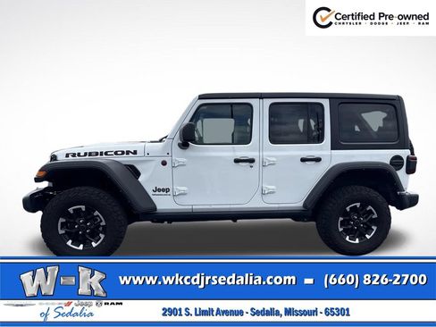 Certified 2025 Jeep Wrangler Unlimited Rubicon AWD/4WD image 11