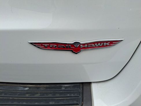 Certified 2021 Jeep Grand Cherokee Trailhawk w/ Trailhawk Luxury Group AWD/4WD image 32