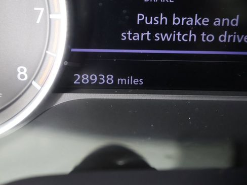 Used 2023 Nissan Rogue SV w/ SV Premium Package image 37