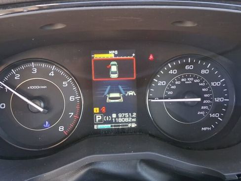 Used 2023 Subaru Impreza Premium image 10