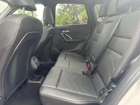 Used 2025 BMW X1 xDrive28i AWD/4WD image 13