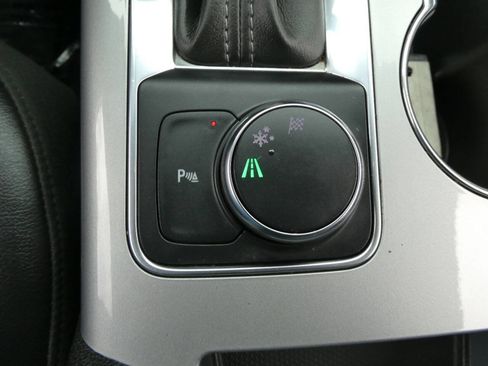 Used 2019 Chevrolet Blazer LT image 24