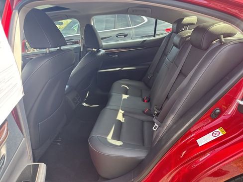 Used 2017 Lexus ES 350 image 18
