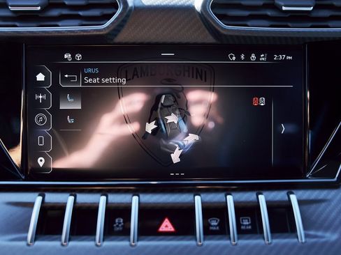 Used 2024 Lamborghini Urus Performante image 87