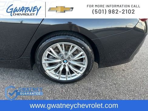 Used 2023 BMW 330i Sedan image 10