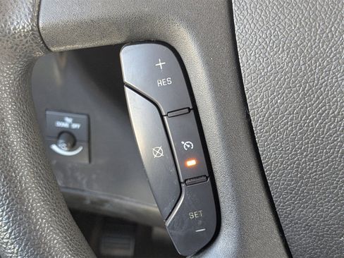 Used 2023 Chevrolet Express 2500 WORK VAN w/ Driver Convenience Package image 25