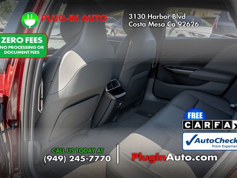 Used 2024 Lucid Air Pure RWD image 8