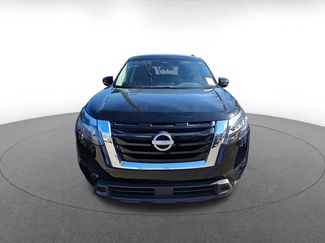 Used 2025 Nissan Pathfinder SV video 2