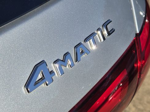 Used 2024 Mercedes-Benz GLE 450 GLE 450 image 11