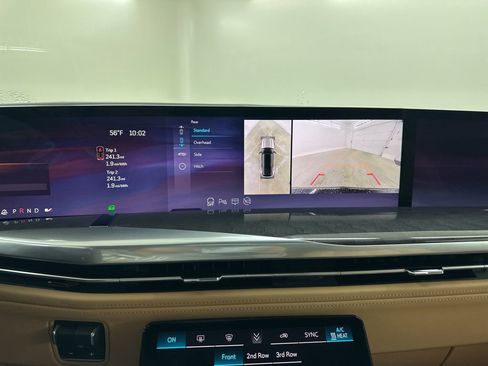 Used 2025 Cadillac Escalade IQ Luxury 2 image 41