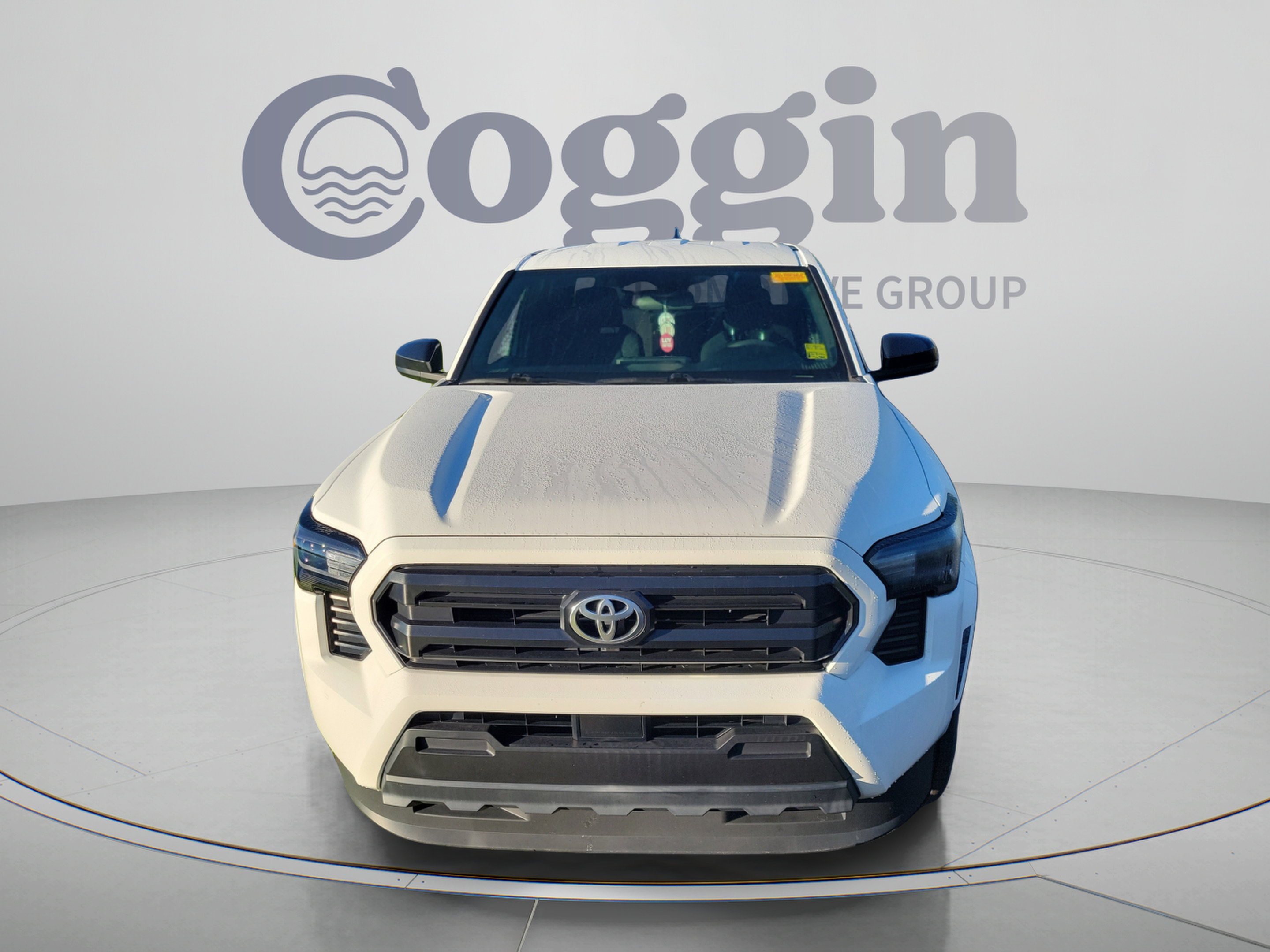 Used 2024 Toyota Tacoma SR RWD image 9