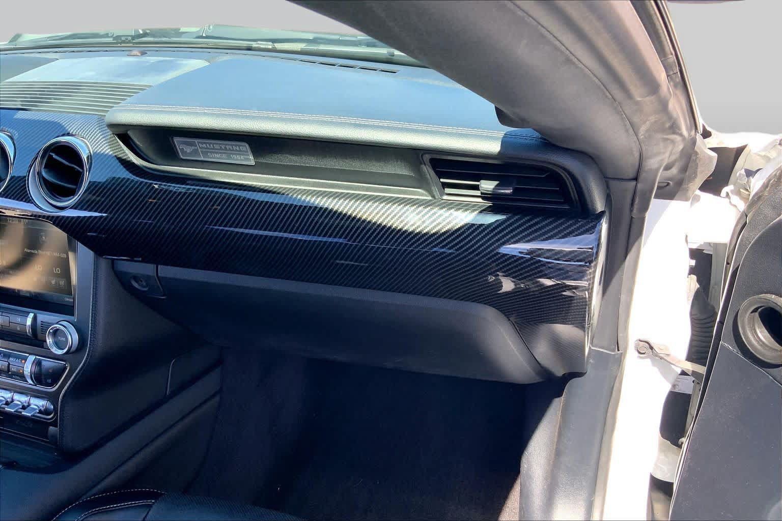 Used 2015 Ford Mustang GT Premium RWD image 17