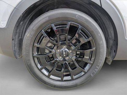 Used 2022 Kia Telluride SX w/ Nightfall Edition Package image 24