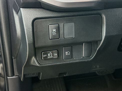 Used 2023 Toyota Tacoma SR5 image 16