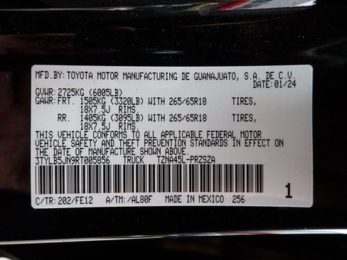 Certified 2024 Toyota Tacoma TRD Sport w/ TRD Sport Upgrade Package image 23