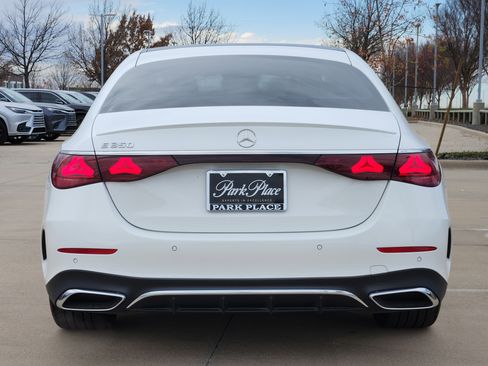 Used 2025 Mercedes-Benz E 350 Sedan image 14