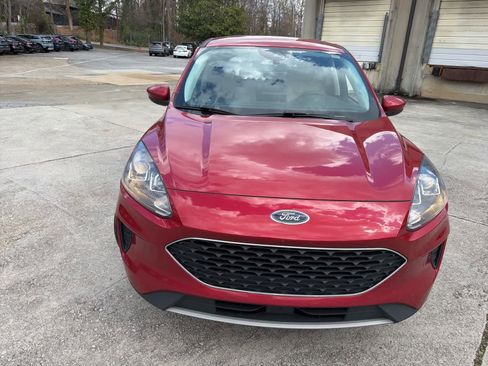 Used 2021 Ford Escape SE w/ Convenience Package image 14