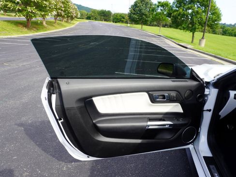 Used 2022 Ford Mustang GT Premium w/ Equipment Group 401A image 13