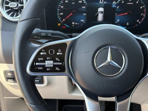 Used 2023 Mercedes-Benz GLA 250 image 22