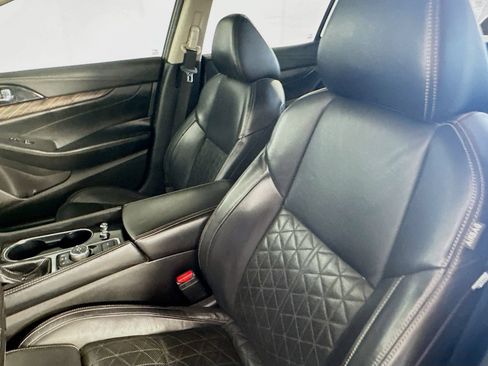 Used 2016 Nissan Maxima Platinum FWD image 21