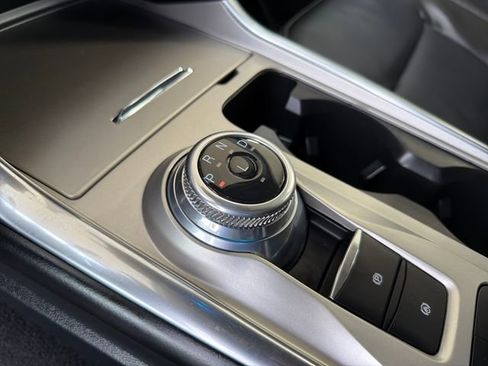 Used 2022 Ford Explorer Limited w/ Equipment Group 301A image 24