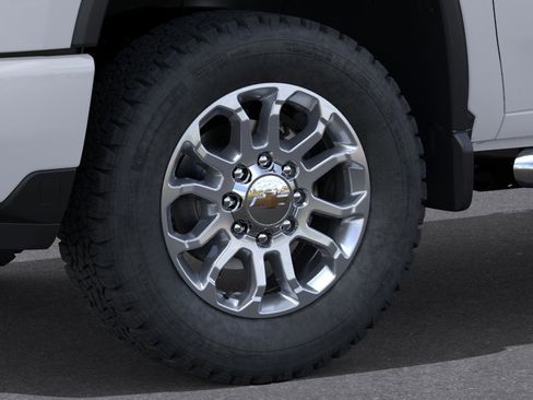 New 2026 Chevrolet Silverado 2500 LT w/ Z71 Chrome Sport Edition AWD/4WD image 9