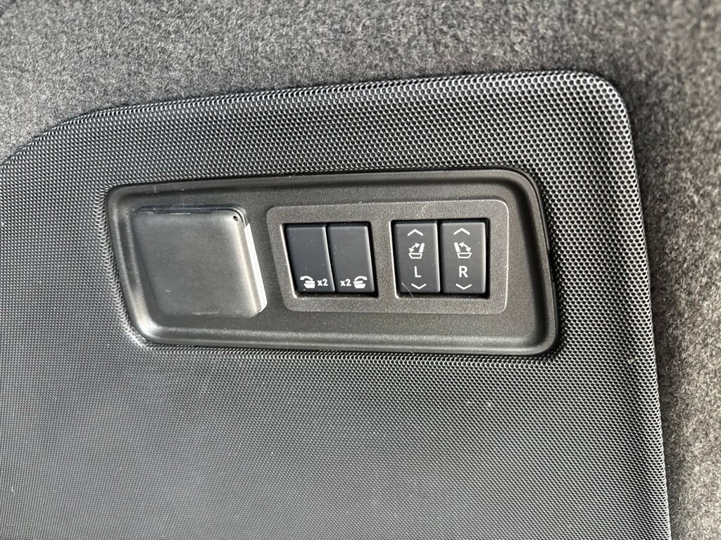 Used 2025 Cadillac Escalade V w/ LPO, Floor Liner Package AWD/4WD image 6