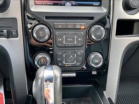 Used 2014 Ford F150 Limited image 17