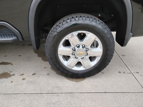 Used 2021 Chevrolet Silverado 3500 LTZ w/ LTZ Plus Package image 24