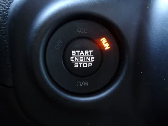 Used 2023 Jeep Wrangler Unlimited Sport AWD/4WD image 22