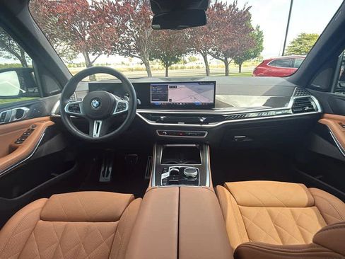 Used 2026 BMW X5 M60i AWD/4WD image 26