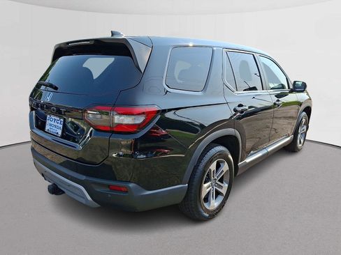 Certified 2023 Honda Pilot EX-L image 10