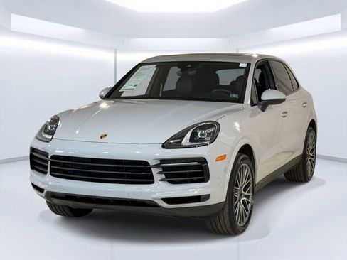 Certified 2023 Porsche Cayenne AWD/4WD image 1