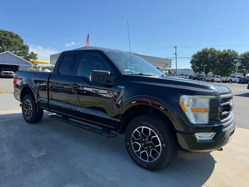 Used 2021 Ford F150 XLT w/ Equipment Group 301A Mid AWD/4WD image 3