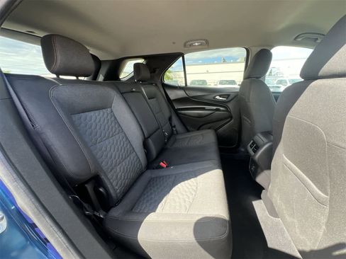 Used 2019 Chevrolet Equinox LT w/ Driver Convenience Package image 20