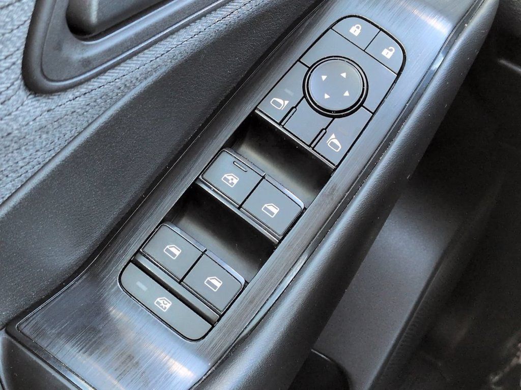 Certified 2023 Nissan Rogue S AWD/4WD image 22